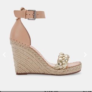 Brand new in box Dolce Vita Gold Espadrille Wedges size 13